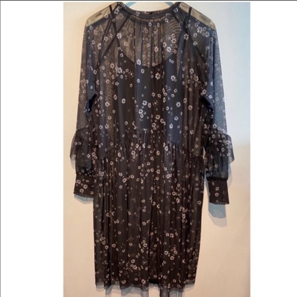 Floral Boho dress with tank dress under - Picture 8 of 10